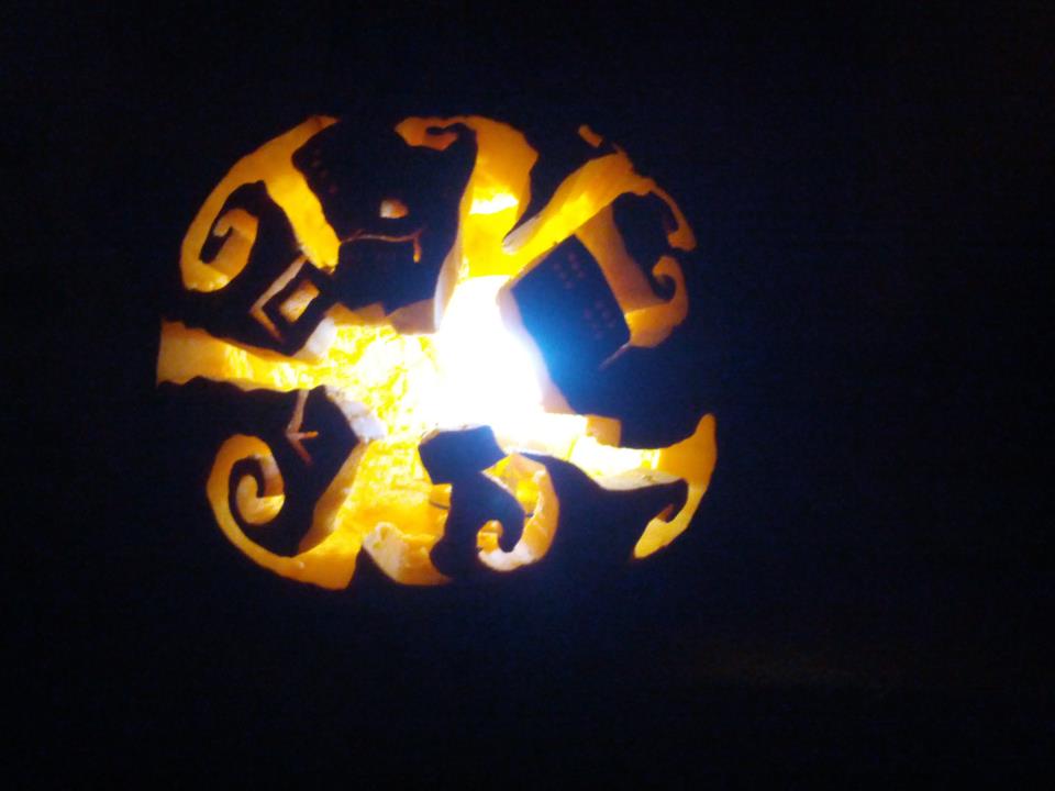 explodingTARDISpumkin